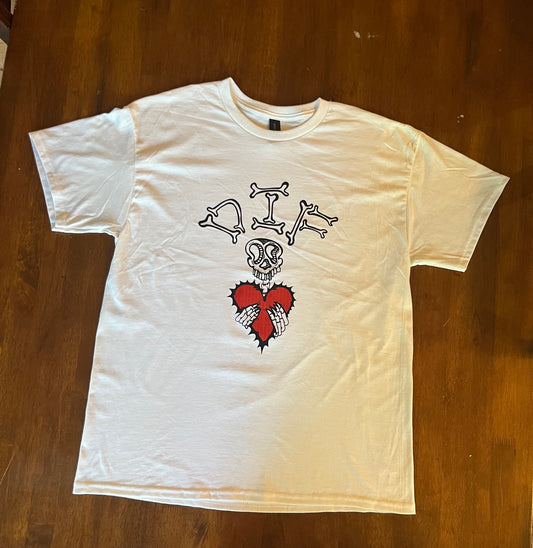 Love logo Different Clothing T-Shirt